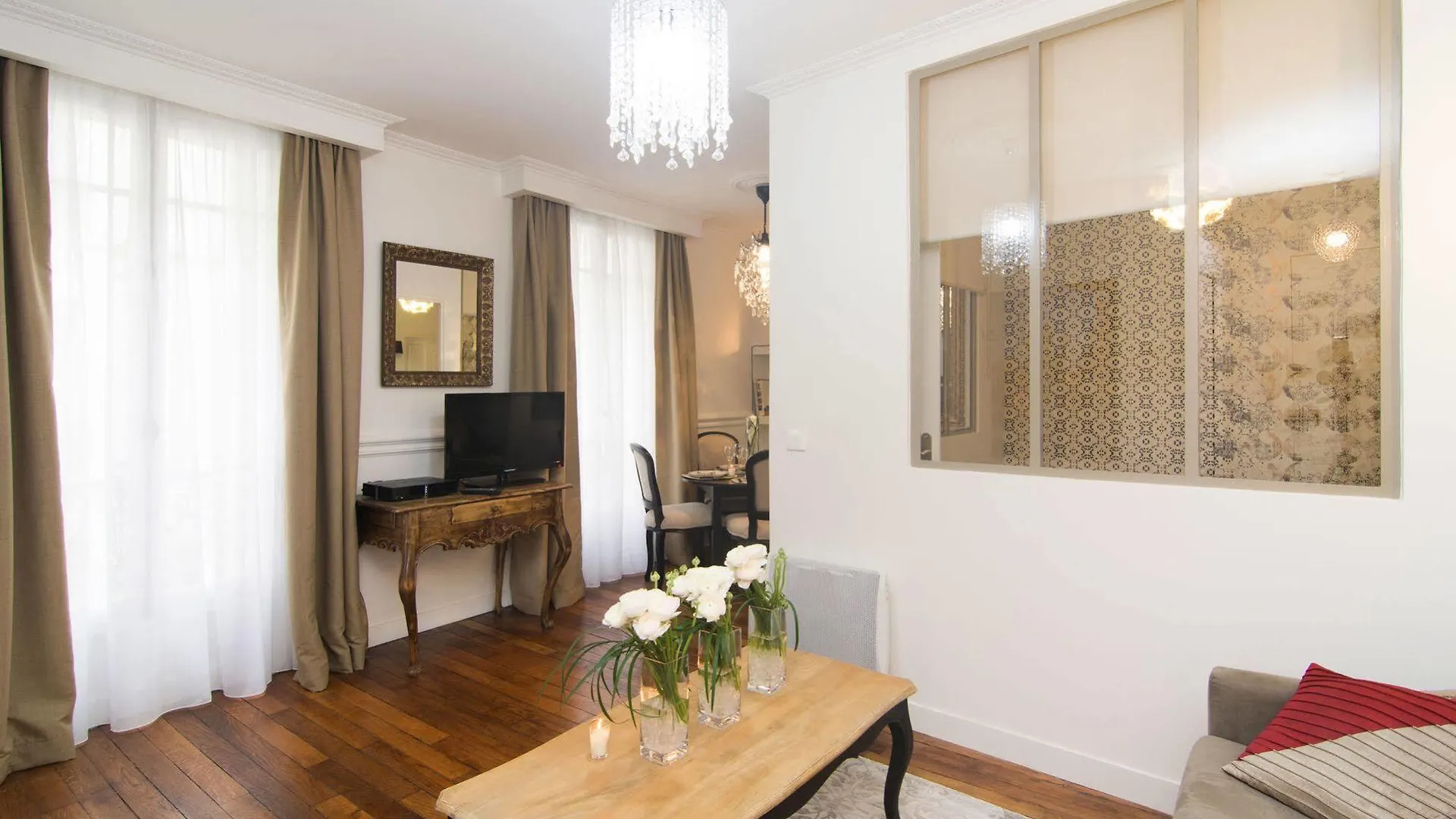 Мини-отель My Nest - Quartier Latin 2*